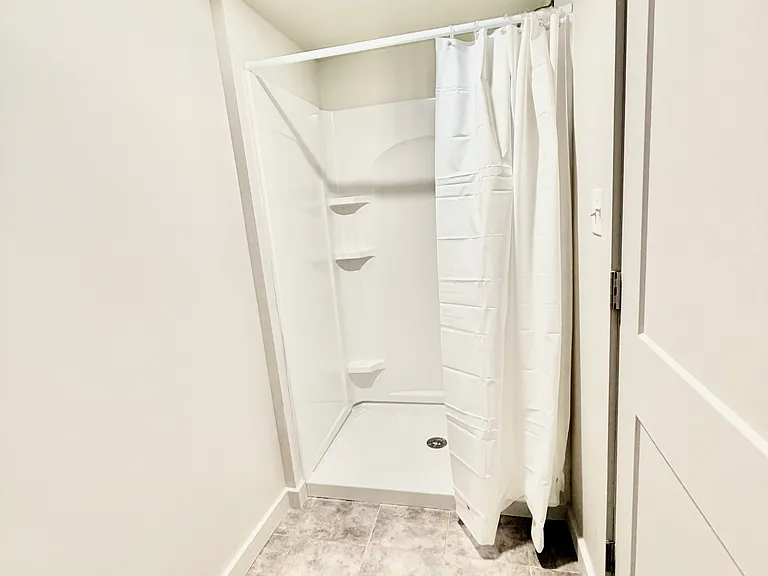 1400 N Mountain Rd #1400 — Photo 5