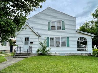 1900 Tracy St, Endicott, NY 13760