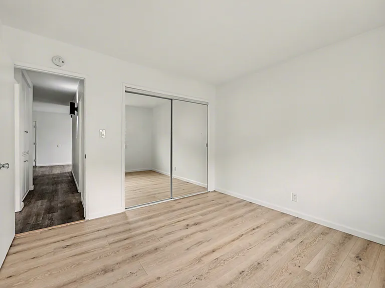 635 Emory St #9 — Photo 9