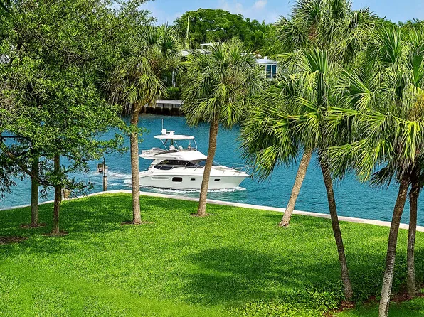 100 SE 5th Avenue #302, Boca Raton, FL 33432