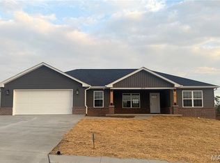 4076 Chapel Rdg, Jackson, MO 63755