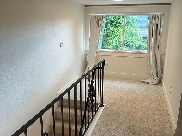 4635 NE Rodney Ave — Photo 16
