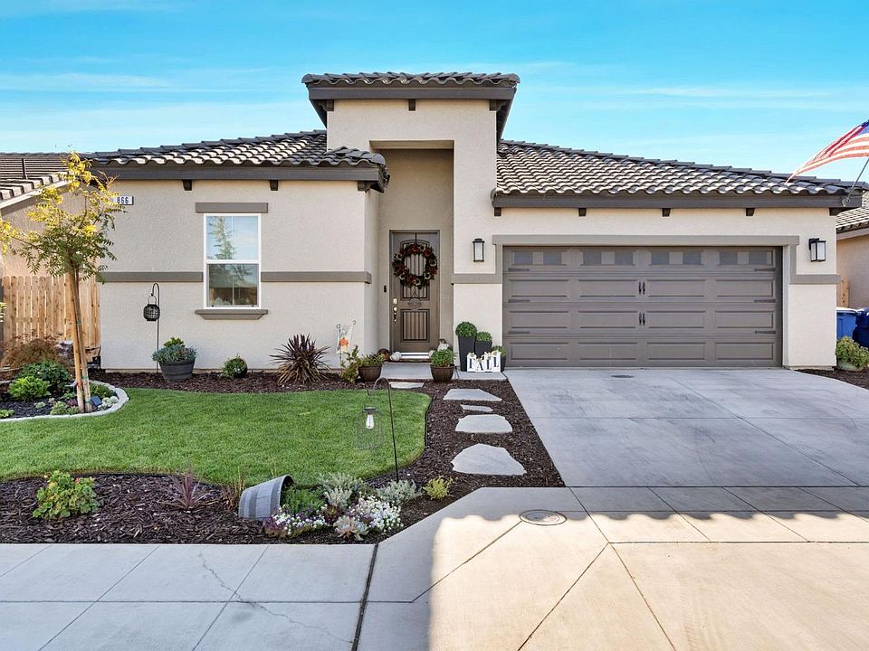 1st image of 866 Gunnison Dr