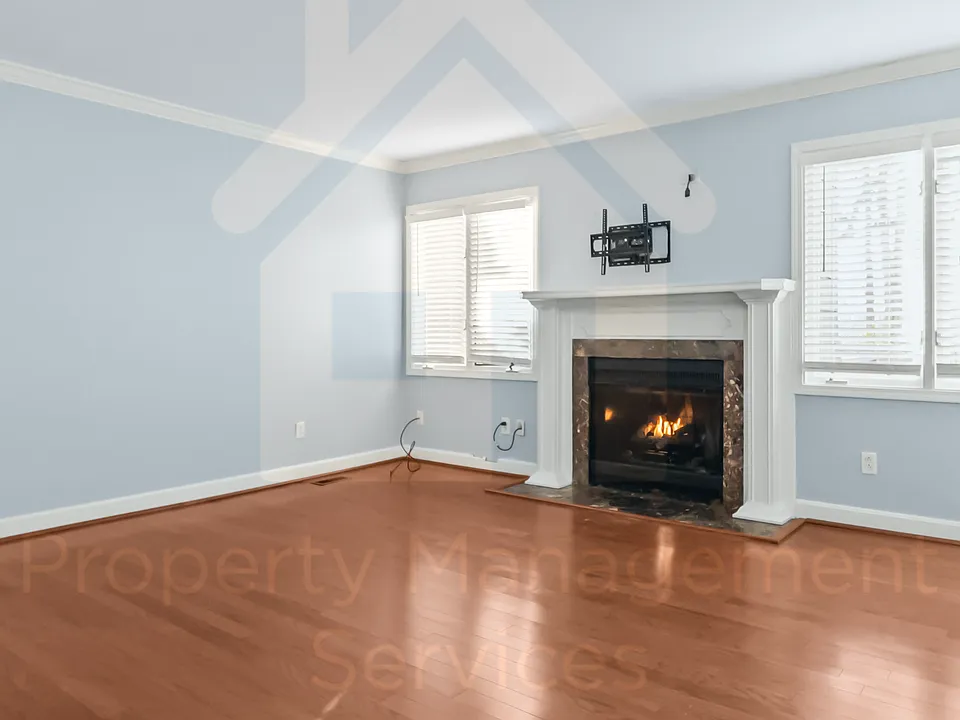 4118 Mason Woods Ln