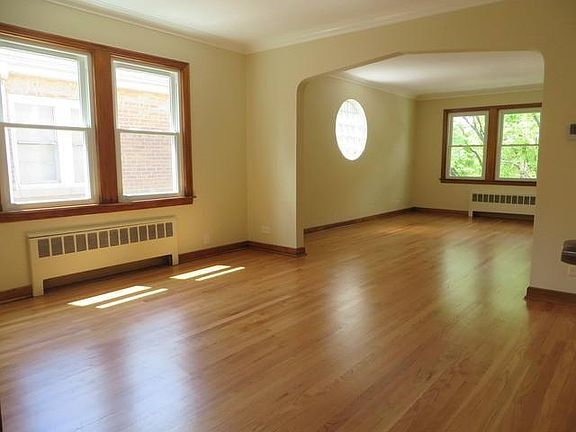 4th image of 1633 Kenilworth Ave APT 2
