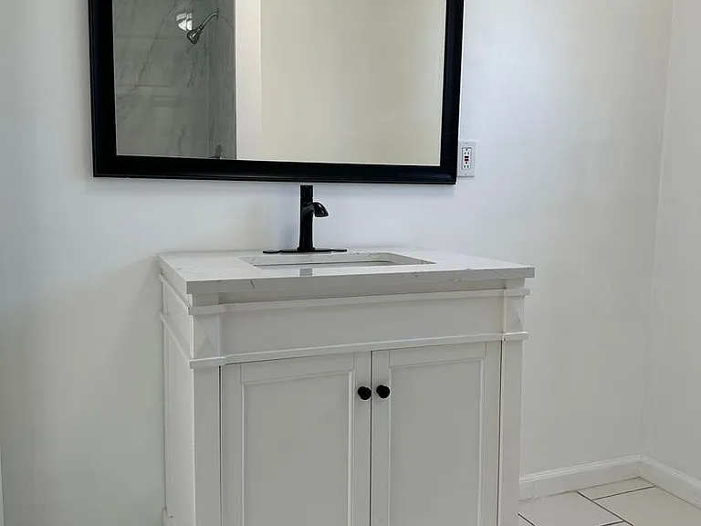 908 Glenn Ave — Photo 17