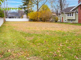 117 Phillips Pl, Royal Oak, MI 48067