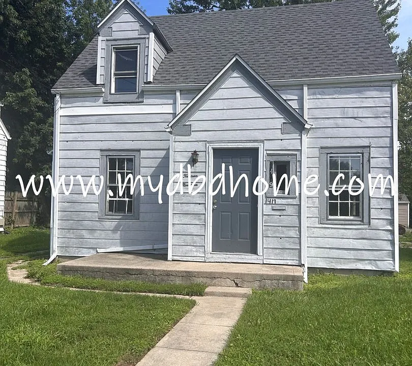 1419 Baxter St