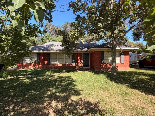 220 Bruce Ave, Shreveport, LA 71105