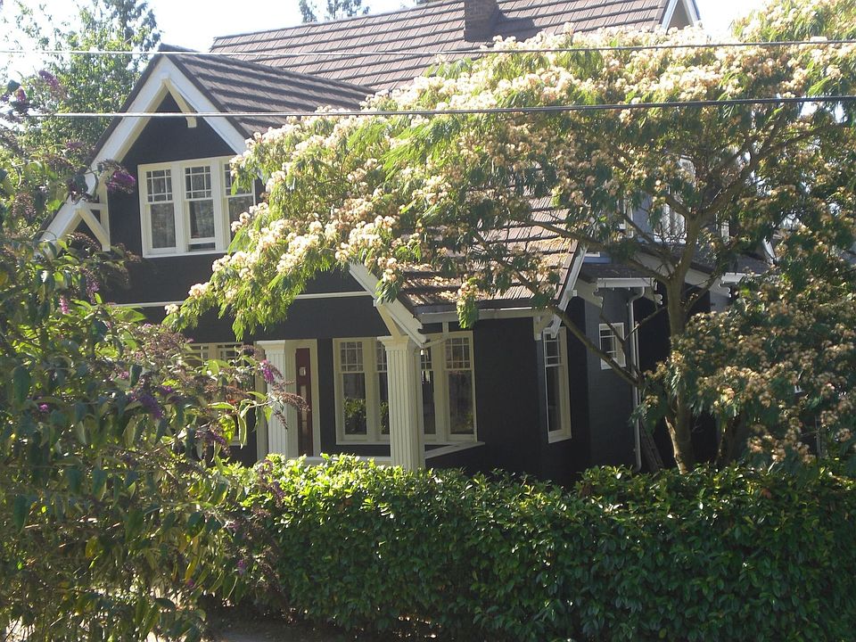 Summertime in West Seattle