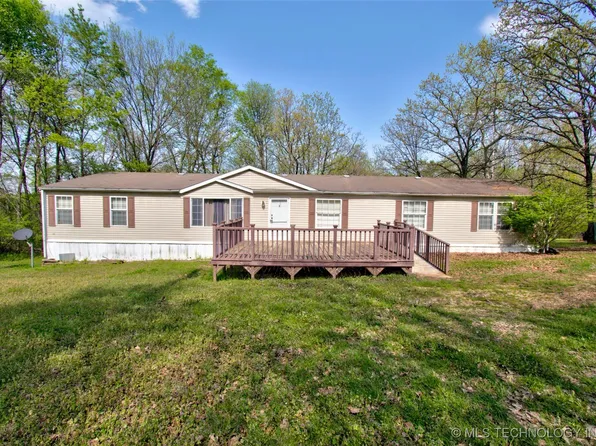 23878 S 450th Rd, Tahlequah, OK 74464