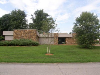 1816 Paula Ln, Marion, IL, 62959