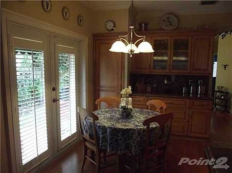 5th image of 4504 NW 109th Psge