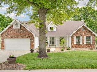 30 Ravens Pointe, Lake Saint Louis, MO 63367
