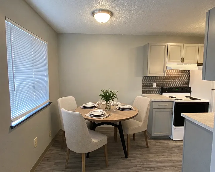 2718 Kateenah Way #26 — Photo 4