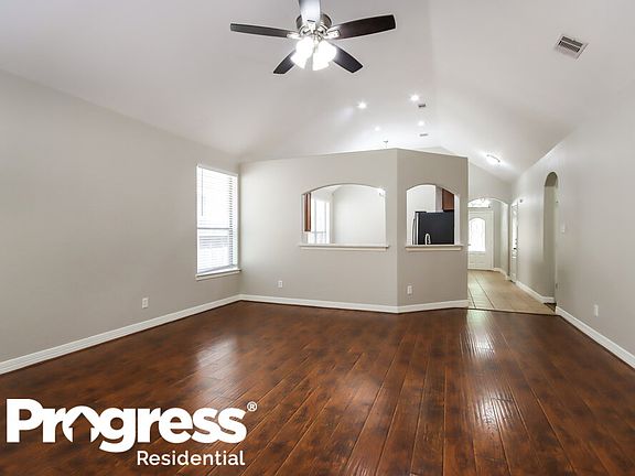 4th image of 7410 Casita Dr