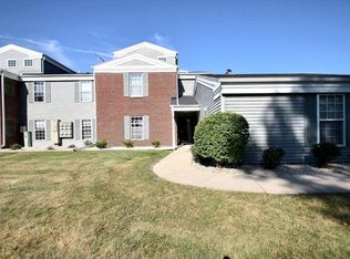 N17W26840 E Fieldhack Dr, Pewaukee, WI 53072