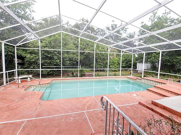 3rd image of 779 Whitemarsh Ave