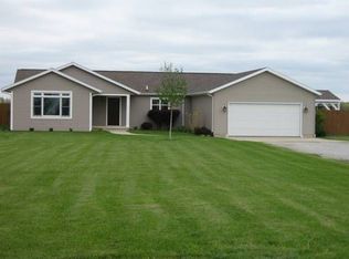 2822 N 700 W, Angola, IN 46703