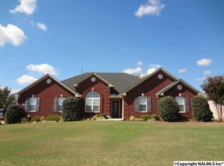 16735 Raspberry Ln, Athens, AL 35613