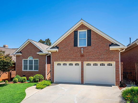 3rd image of 116 Murray Vista Cir