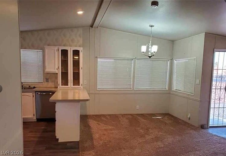 2nd image of 5860 Alicia St