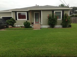 5438 Park Ave, Groves, TX 77619