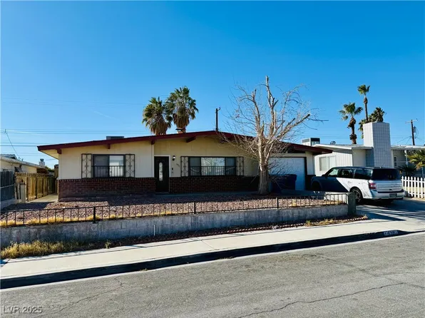 6321 Parsifal Pl, Las Vegas, NV 89107