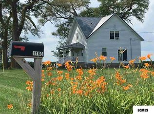 1166 Us Highway 136, Emden, IL 62635
