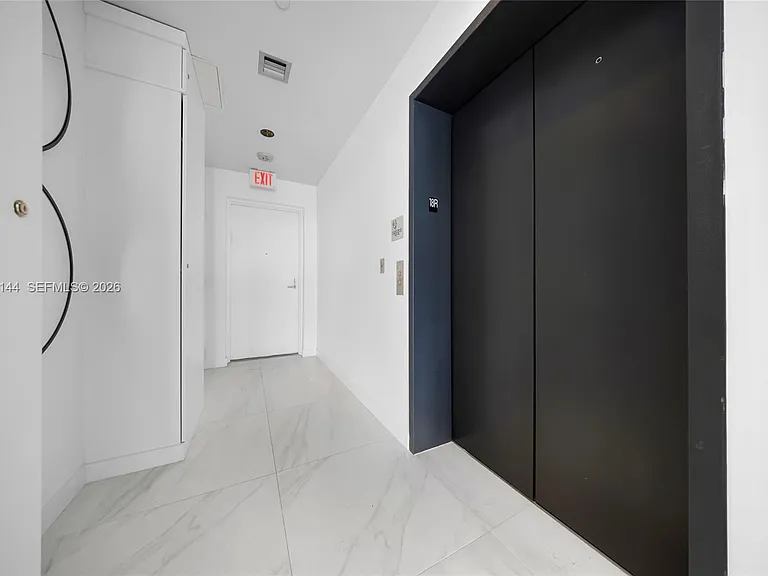 2900 NE 7th Ave #1806 — Photo 34
