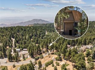 31438 Easy St, Running Springs, CA 92382