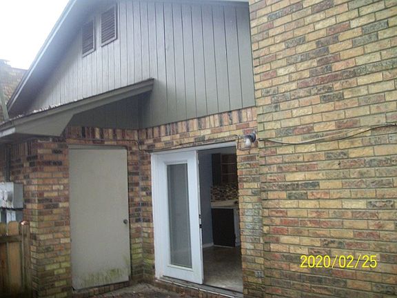 2nd image of 1440 N 61st Ave #D-6