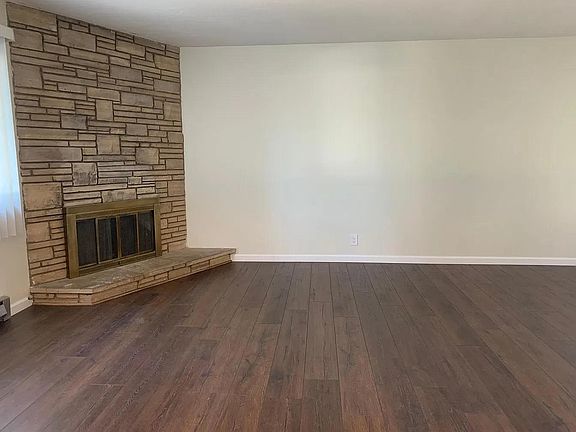 3rd image of 849 Di Fiore Dr APT 1