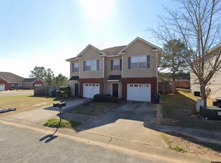 192 Pine Meadow Cir, Elmore, AL 36025