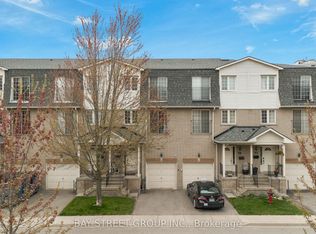 1130 Cawthra Rd #66, Mississauga, ON L5G 4V7