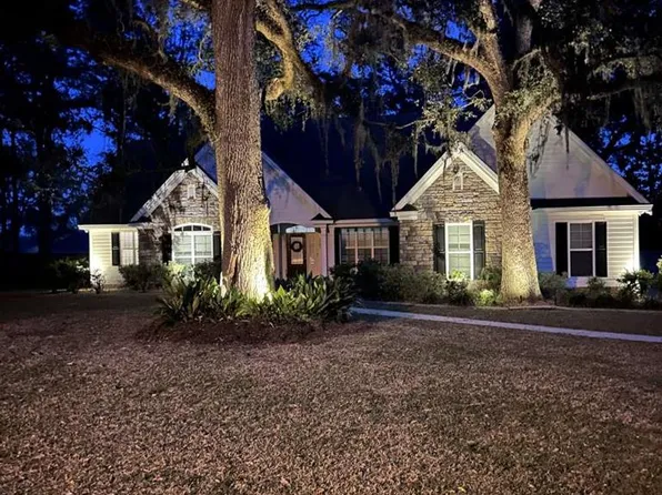 4789 San Saba Dr, Hahira, GA 31632