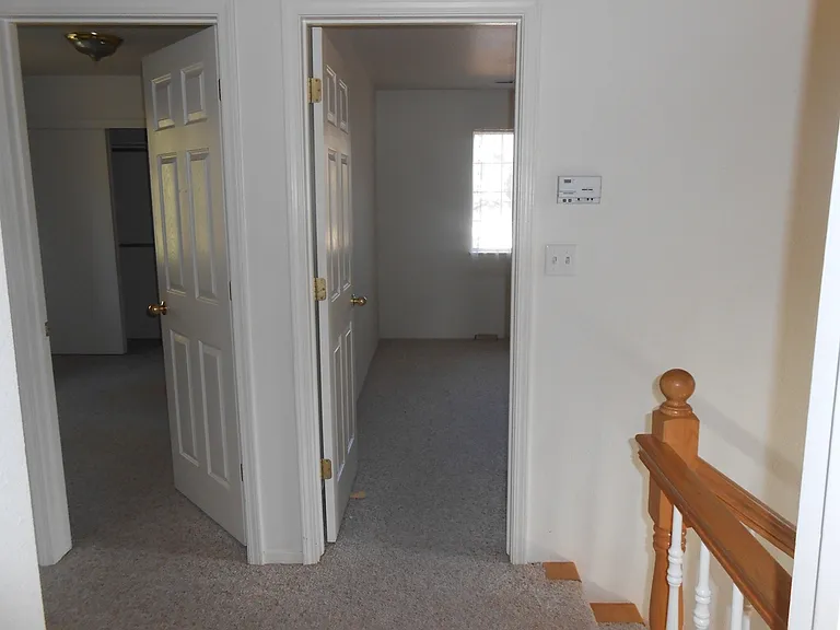 4896 Chateau Way — Photo 21
