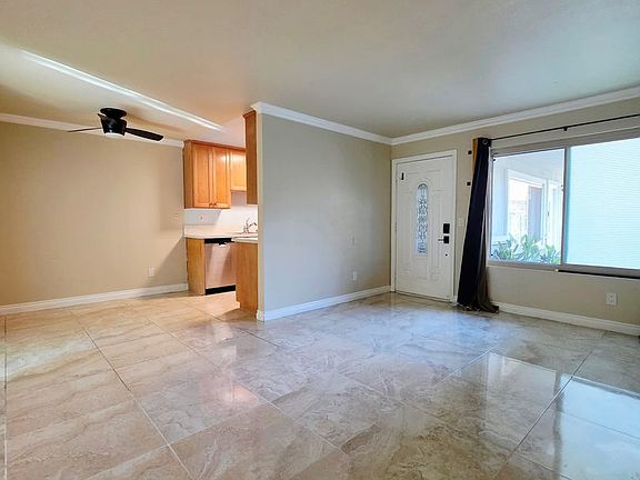3rd image of 615 9th St Unit 1