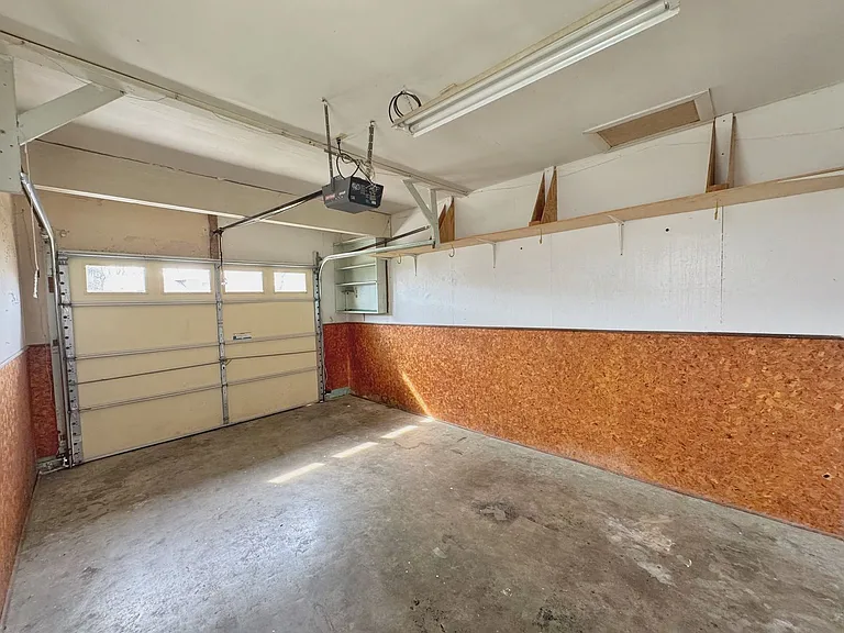 604 Summit Rd — Photo 15