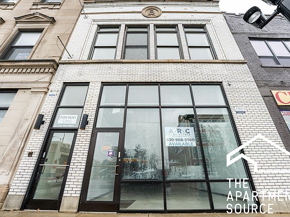 3rd image of 2401 W North Ave #2