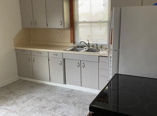 1021 N Appleton St #B, Appleton, WI 54911