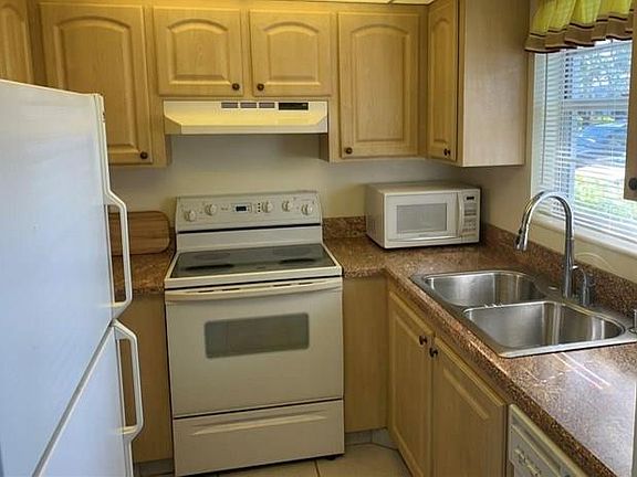 2nd image of 2929 SE Ocean Blvd APT 126-3