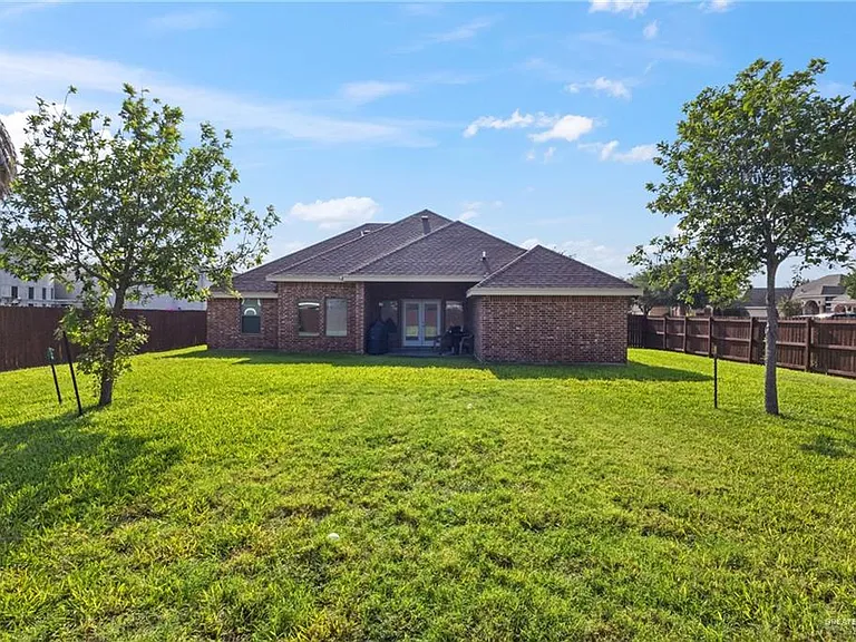 708 Dalobo Blvd — Photo 18