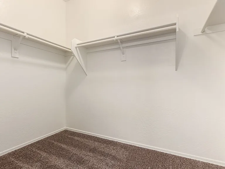 7927 W Mohave St — Photo 18