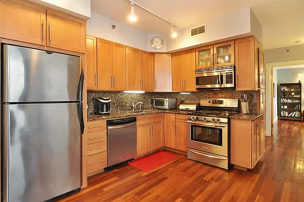 Sold by Corcoran | media 38