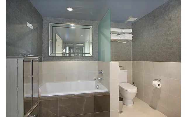 Sold by Douglas Elliman | media 24