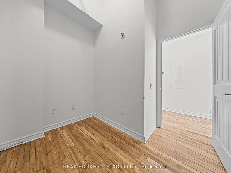 150 Mill St #212 — Photo 4