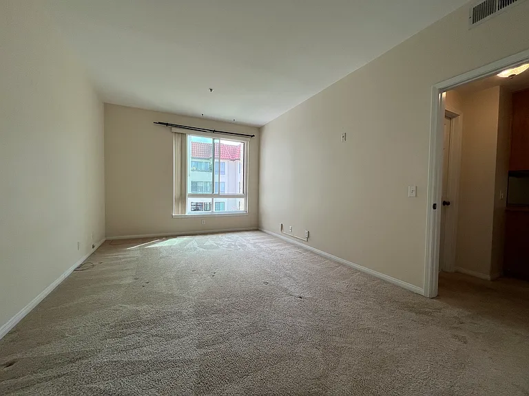 5875 Friars Rd #4302 — Photo 15