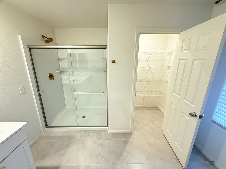 10854 Gentle Crest Ave — Photo 40