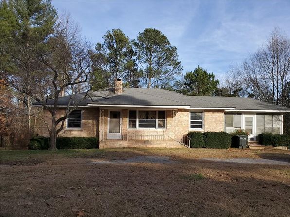 1025 Pickens St